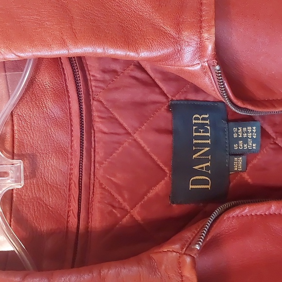 DANIER, Size L leather jacket - Picture 10 of 15